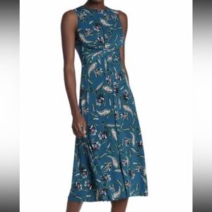 Vince Camuto Dress Size 8